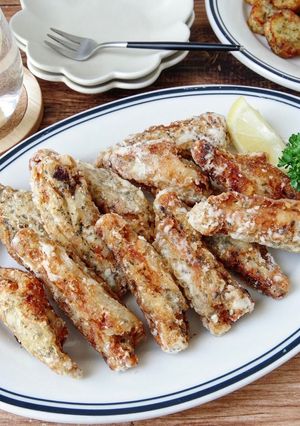 ☆簡単☆手羽中のレモンバジルから揚げ-レシピのメイン写真