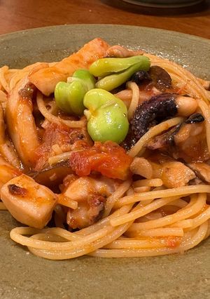 春野菜！イカとそら豆の生トマトパスタ-レシピのメイン写真