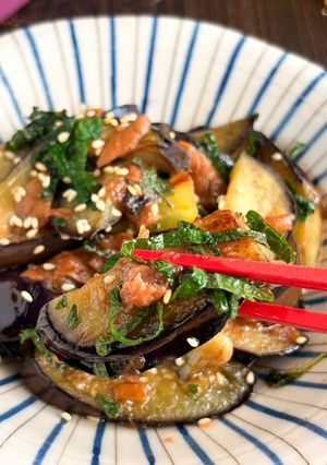 【酸味がクセになる♡】ナスの梅しそ照り焼き-レシピのメイン写真