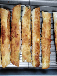 餃子の皮でくるくる♡チーズアスパラ-レシピのメイン写真