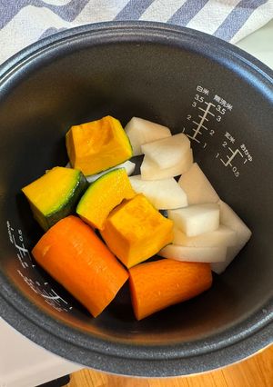 炊飯器で作る離乳食初期（5〜6ヶ月）-レシピのメイン写真