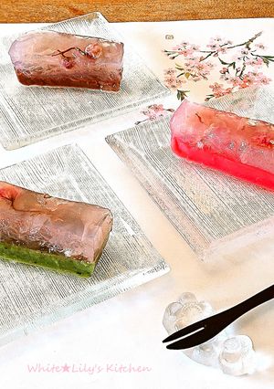 桜舞う花筏ゼリーと３色の餡☀春の2層羊羹-レシピのメイン写真