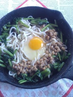 納豆月見の焼きうどんVer.7〜ポパイ-レシピのメイン写真