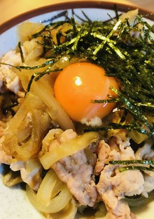豚こまぎれ肉のあまからキノコ＆玉子丼-レシピのメイン写真