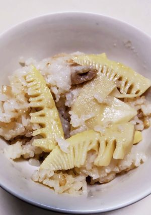 シンプルが美味しい！筍の炊き込みご飯-レシピのメイン写真