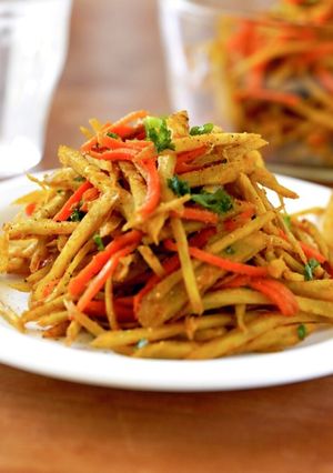 カレー粉入り•スパイシー☆きんぴらごぼう-レシピのメイン写真
