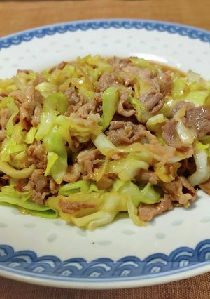 新キャベツと豚肉の油炒め-レシピのメイン写真