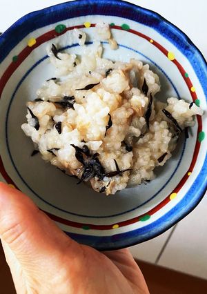 ツナとひじきの炊き込みがゆ　離乳食-レシピのメイン写真