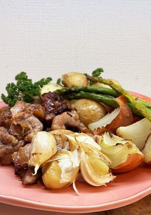 食べやすい一口焼豚！野菜も一緒にね♪-レシピのメイン写真
