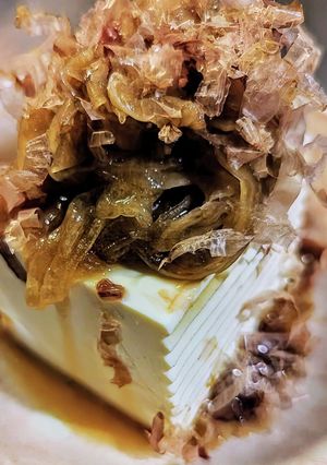 新玉ねぎのごま油醤油タレ　冷やっこ-レシピのメイン写真