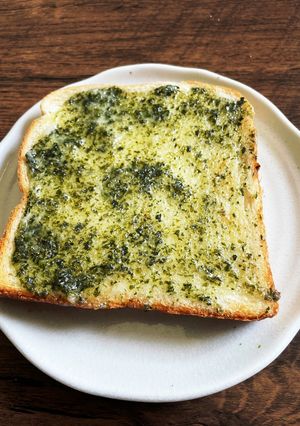 塗って焼くだけ☆青のりマヨトースト-レシピのメイン写真