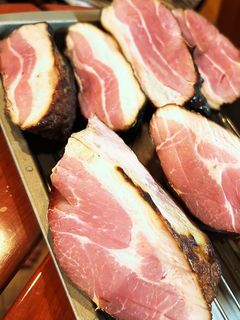 本格無添加自家製手作り燻製ベーコン!-レシピのメイン写真
