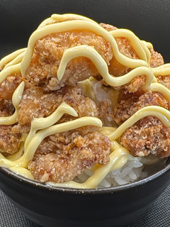わさびがいいアクセント!?唐揚げマヨ丼!-レシピのメイン写真