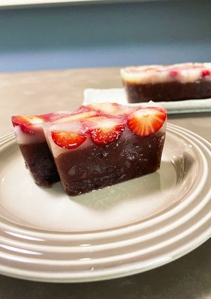 2層のいちご水羊羹-レシピのメイン写真