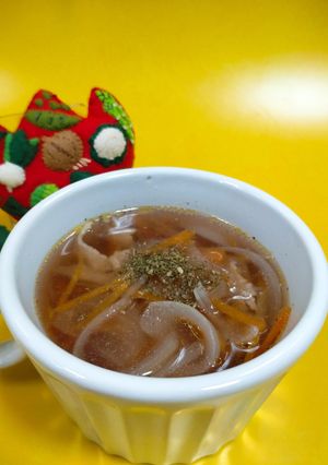 千切り人参のコンソメスープ -レシピのメイン写真