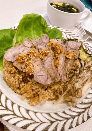 簡単♪炊飯器で焼豚&ガーリックライス♡-レシピのメイン写真