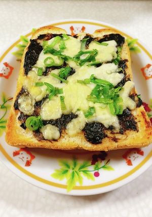 海苔の佃煮とマヨチーズのトースト-レシピのメイン写真