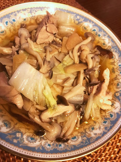 舞茸しめじと鶏モモのホロホロ煮込み-レシピのメイン写真
