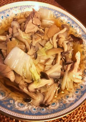 舞茸しめじと鶏モモのホロホロ煮込み-レシピのメイン写真
