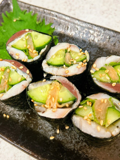 ガリが美味しい♪しめ鯖の海苔巻き-レシピのメイン写真