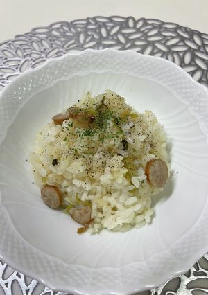 簡単炊飯小松菜シャウエッセンピラフ-レシピのメイン写真