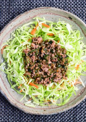 やわらかキャベツの肉みそかけ-レシピのメイン写真