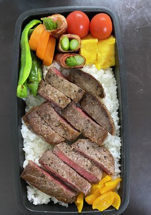 頑張るパパへ100ステーキ弁当-レシピのメイン写真