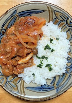 牛こま肉とキノコたっぷりのハヤシライス-レシピのメイン写真