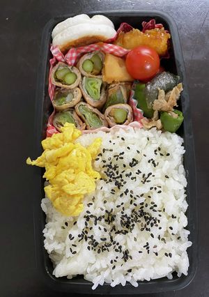 頑張るパパへ103アスパラネギ巻き-レシピのメイン写真