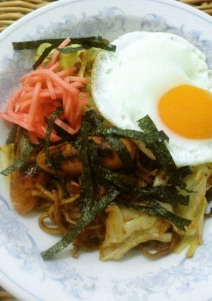 魚肉ソーセージと天かすのB級焼きそば-レシピのメイン写真