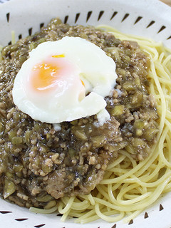 とろ~りあんが美味♡ナスの和風温玉パスタ-レシピのメイン写真