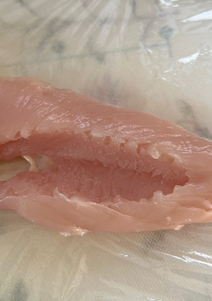ささみの筋と筋膜を簡単に取る方法-レシピのメイン写真