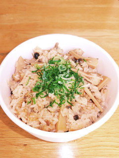 鶏もも肉と筍の炊き込みご飯-レシピのメイン写真
