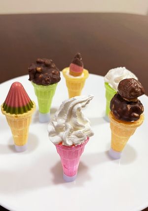 トンガリお菓子でアイス屋さん-レシピのメイン写真