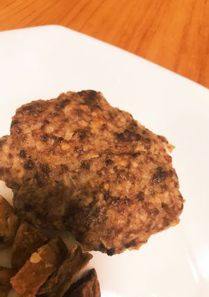 ボタン肉ハンバーグ-レシピのメイン写真