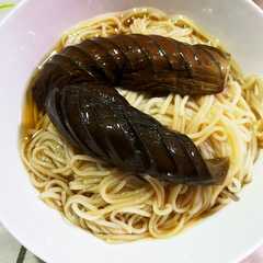 รูปของ キンキンに冷えた茄子素麺