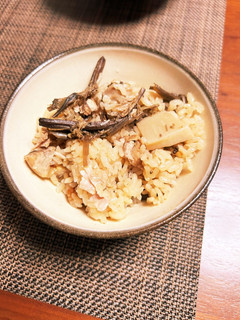 筍とわらびの炊き込みご飯-レシピのメイン写真