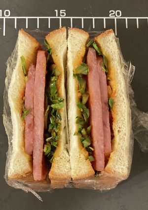 ハムとケチャップキャベツのサンドイッチ-レシピのメイン写真