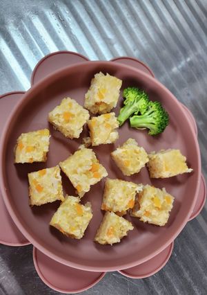 簡単離乳食☆なんちゃって手掴みオムライス-レシピのメイン写真