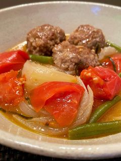 新玉ねぎとトマトと肉団子のスープ煮-レシピのメイン写真