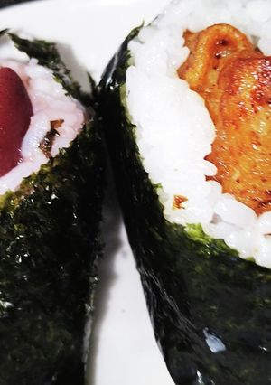おにぎり（唐揚げ　梅）弁当用-レシピのメイン写真