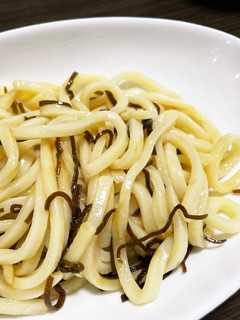 和えるだけ!超簡単塩昆布うどん-レシピのメイン写真
