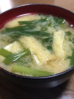 ニラと油揚げの味噌汁-レシピのメイン写真