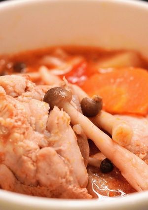 ロマンあふれるチキントマト煮込み-レシピのメイン写真