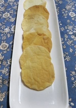 餃子の皮で作る煎餅-レシピのメイン写真