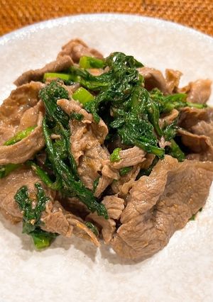 牛肉と春菊の胡麻ダレ和え-レシピのメイン写真