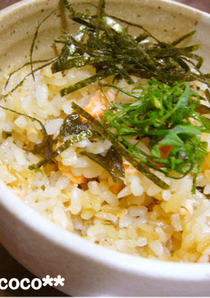 鮭とわかめの炊き込みご飯-レシピのメイン写真