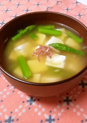 アスパラのみそ汁-レシピのメイン写真