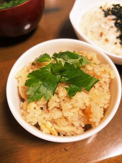 ツナ缶とごぼう天の炊き込みご飯-レシピのメイン写真