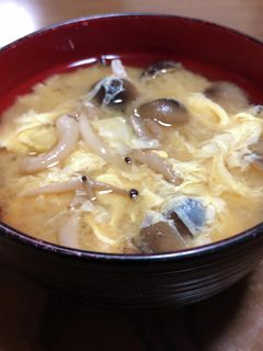 しめじと溶き卵の味噌汁-レシピのメイン写真
